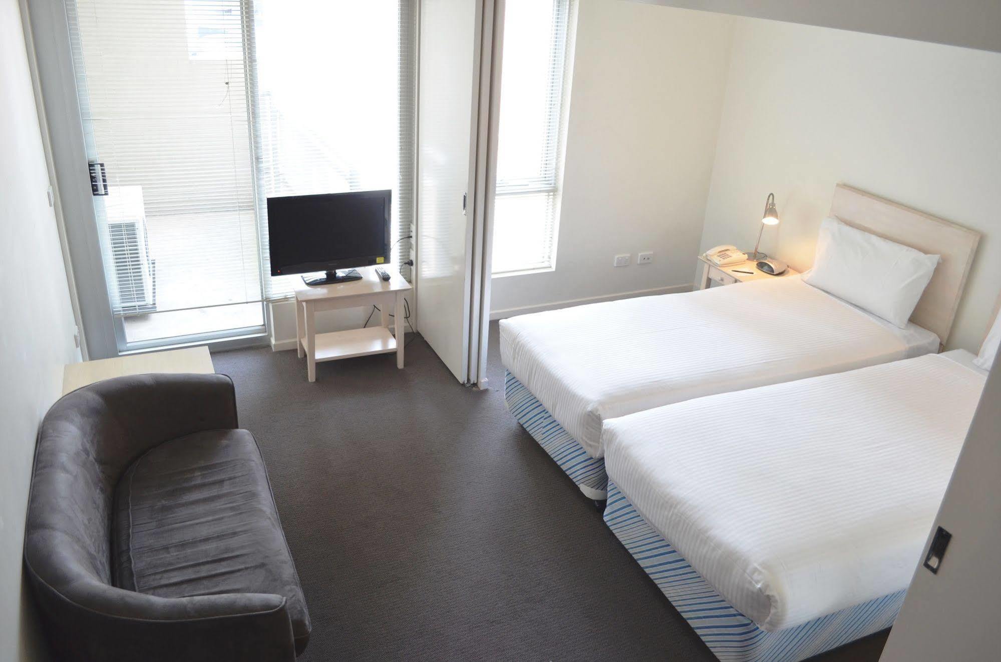 Adara Franklin Aparthotel Мелбърн Екстериор снимка